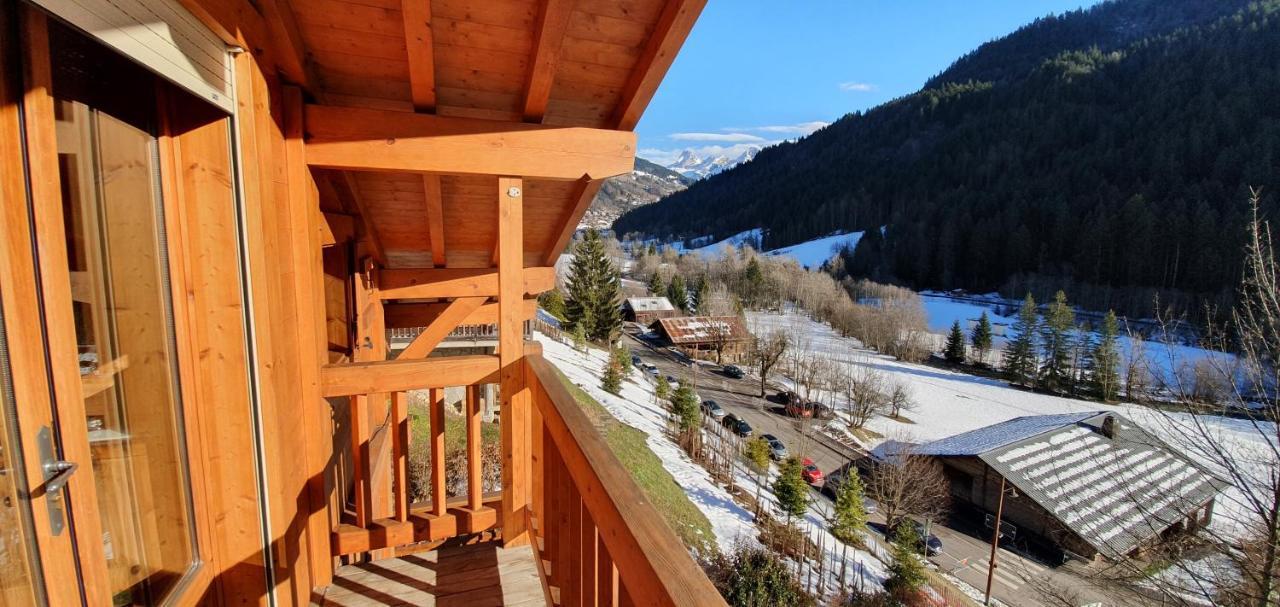 Bienvenue Dans Notre Chalet! Appartement Les Sitelles Le Grand-Bornand Exterior foto