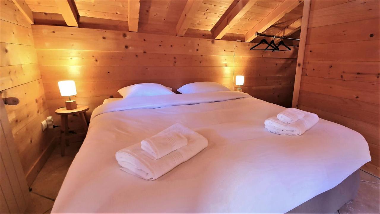 Bienvenue Dans Notre Chalet! Appartement Les Sitelles Le Grand-Bornand Exterior foto