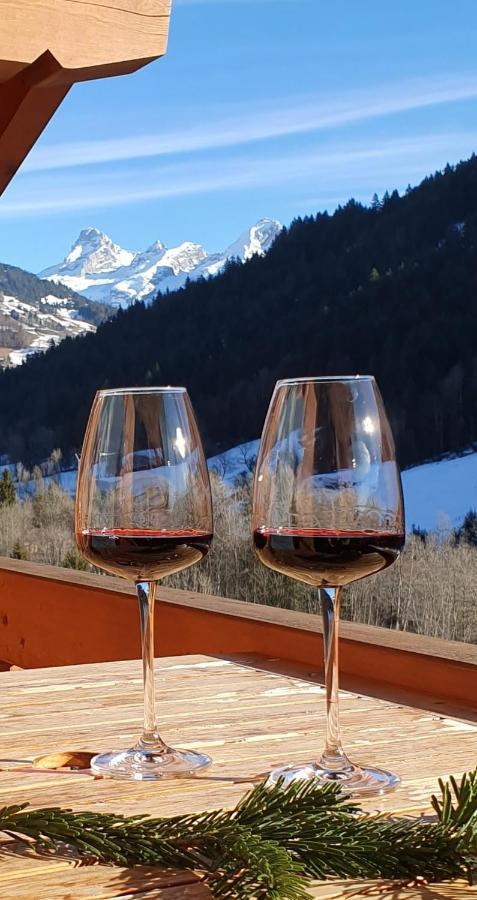 Bienvenue Dans Notre Chalet! Appartement Les Sitelles Le Grand-Bornand Exterior foto